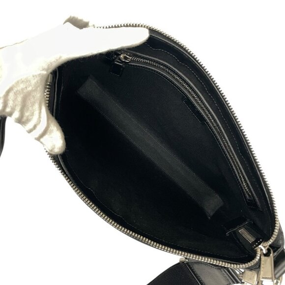 GUCCI Black Shoulder Bag - Picture 12 of 14